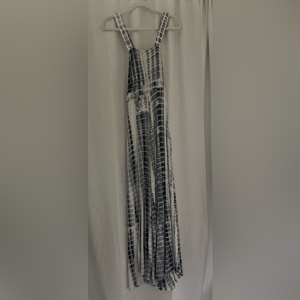 Dress with high slit